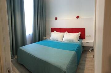 Современные светлые апартаменты на 1 этаже с 1 спальней в Апартаментах Partner Guest House Baseina